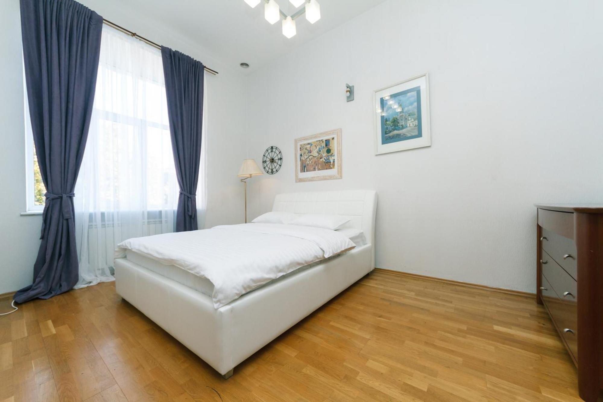 דירות קייב Lux Near Maidan, Khreschutyk 3Br מראה חיצוני תמונה